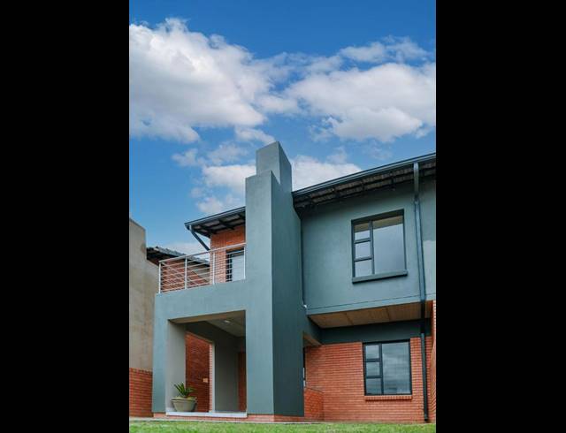 3 BEDROOM TOWNHOUSE FOR SALE IN MONTANA